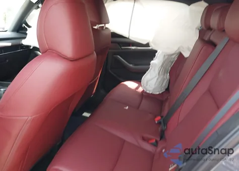 2025 Mazda Mazda3 Hatchback 2.5 S Carbon Edition z USA, uszkodzony, nr VIN JM1BPBLM5S1772795